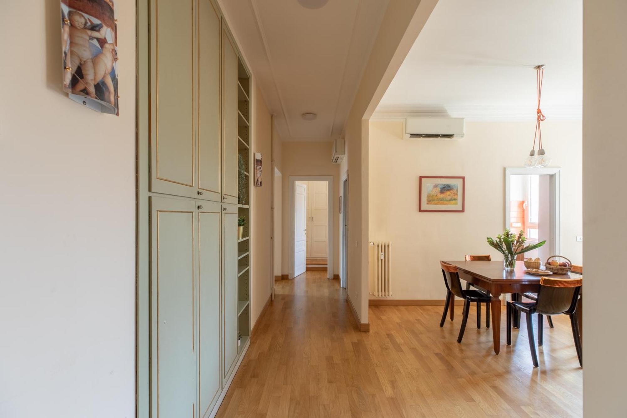 Iflat Bright & Comfy 2-bedroom Near Vatican Rom